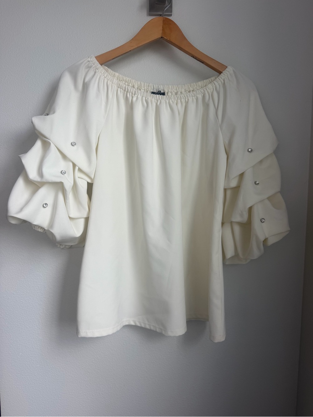 MSK Ivory Off-Shoulder Ruffle Sleeve Blouse NWOT